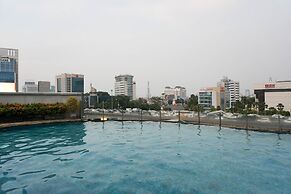 Fully Furnished With Cozy Studio Gp Plaza Apartment