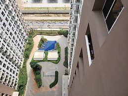 Minimalist And Comfortable Studio Apartment Tokyo Riverside Pik 2