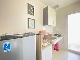 Modern Look 1Br Apartment At Parahyangan Residence Near Unpar