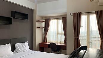 Comfort And Homey Studio At Margonda Residence 5 Apartment