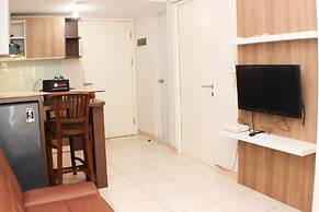 Comfortable 2Br At Springlake Summarecon Bekasi Apartment