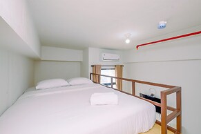 Strategic And Comfy Studio At Dave Apartment