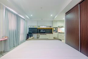 Tranquil Studio Azalea Apartment