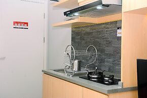 Fully Furnished Studio At Springlake Summarecon Apartment