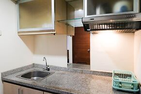 Cozy And Homey Studio Apartment At High Point Serviced