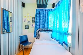 Nice Comfort 2Br At Cinere Bellevue Suites Apartment