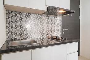 Minimalist And Homey 1Br At Belmont Residence Puri Apartment