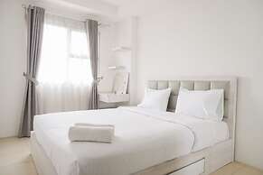 Minimalist And Homey 1Br At Belmont Residence Puri Apartment
