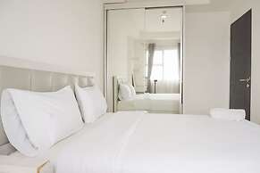 Minimalist And Homey 1Br At Belmont Residence Puri Apartment