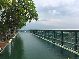 Modern 2Br Apartment At Aryaduta Residence Connected To Cito Mall