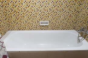 Modern 2Br Apartment At Aryaduta Residence Connected To Cito Mall