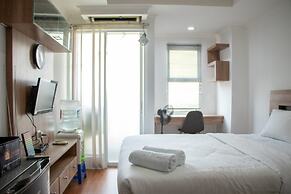 Nice And Comfort Studio Apartment At Belmont Residence Puri