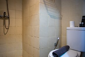 Nice And Comfort Studio Apartment At Belmont Residence Puri