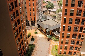 Pleasurable 2Br Transpark Juanda Apartment