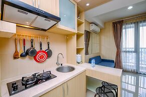 1Br Apartment With Cozy Design At Royal Olive Residence