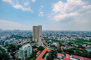 1Br Apartment With Cozy Design At Royal Olive Residence