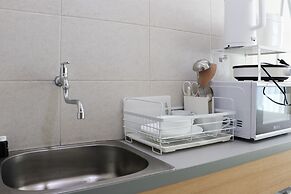 Homey And Minimalist Studio Apartment Osaka Riverview Pik 2