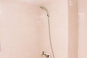 Cozy And Modern Studio At Springlake Summarecon Bekasi Apartment