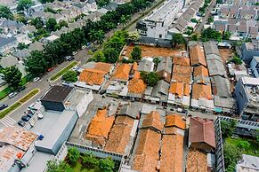 Fancy 2Br Apartment At M-Town Residence Near Summarecon Mall