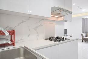 Spacious 3Br At Green Central City Glodok Apartment