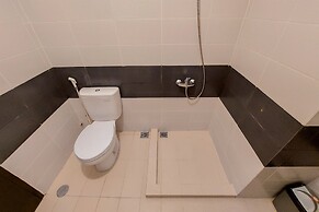 Nice And Comfort 1Br Apartment At Scientia Residence