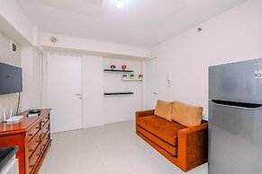 Cozy Living And Modern 2Br Bassura City Apartment