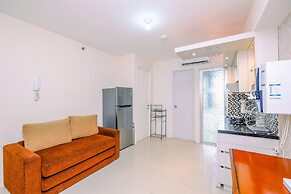 Cozy Living And Modern 2Br Bassura City Apartment
