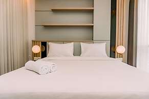 Elegant And Comfort 1Br At The Smith Alam Sutera Apartment