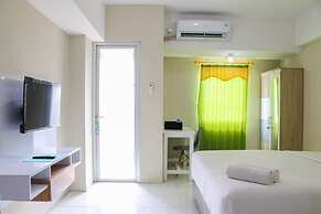 Simply Look Studio Room At Mont Blanc Bekasi Apartment