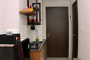 Stunning And Comfy Studio Apartment Transpark Juanda