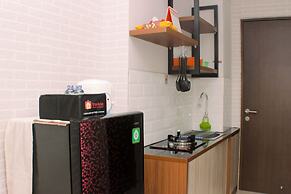 Stunning And Comfy Studio Apartment Transpark Juanda