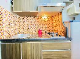 Homey 1Br At Jarrdin Cihampelas Apartment