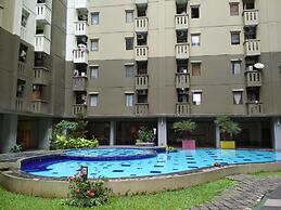 Spacious 2Br At Gateway Ahmad Yani Cicadas Apartment