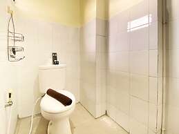 Spacious 2Br At Gateway Ahmad Yani Cicadas Apartment