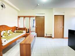 Spacious 2Br At Gateway Ahmad Yani Cicadas Apartment