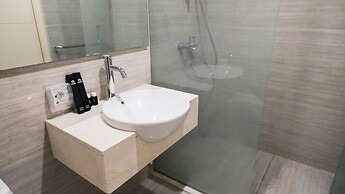 Spacious And Elegant 3Br Apartment At La Riz Supermall Mansion