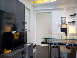 Nice And Cozy Living 2Br Apartment At Green Bay Pluit