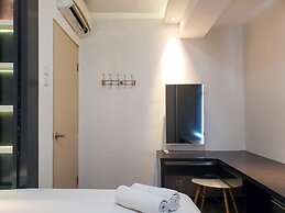 Nice And Cozy Living 2Br Apartment At Green Bay Pluit