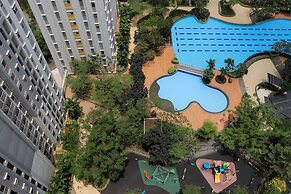 Tranquil Designed And Homey 2Br At Springlake Summarecon Bekasi Apartm