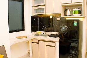 Homey And Nice 2Br At Meikarta Apartment