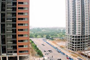 Comfort And Well Design 2Br With Working Room At Meikarta Apartment