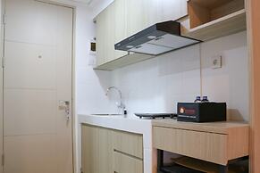 Cozy Living Studio Apartment At High Floor Tokyo Riverside Pik 2