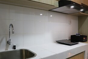 Cozy Living Studio Apartment At High Floor Tokyo Riverside Pik 2