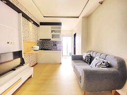 Homey 2Br At Gateway Ahmad Yani Cicadas Apartment