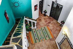 5-bedroom Villa - 3 Mins Walk To The Beach