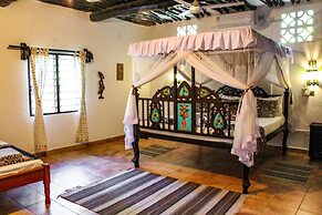 5-bedroom Villa - 3 Mins Walk To The Beach