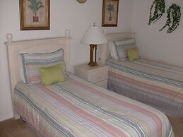 5 Bedroom Executive Pool Home With Games Room