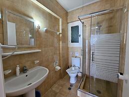 Corfu Glyfada Menigos 150