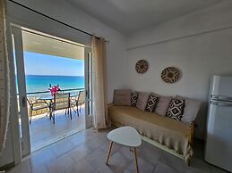 Corfu Glyfada Menigos 150