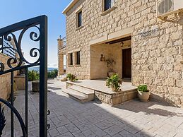 Sanders View - Dreamy 7-bdr Villa With Pool